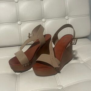 Women's Tan Wedge Sandals